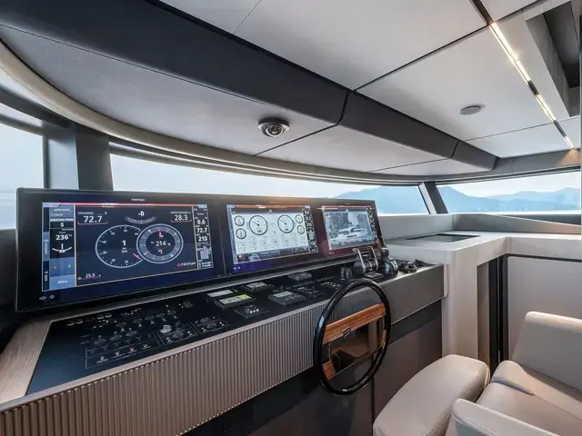 Ferretti Yachts INFYNITO 80