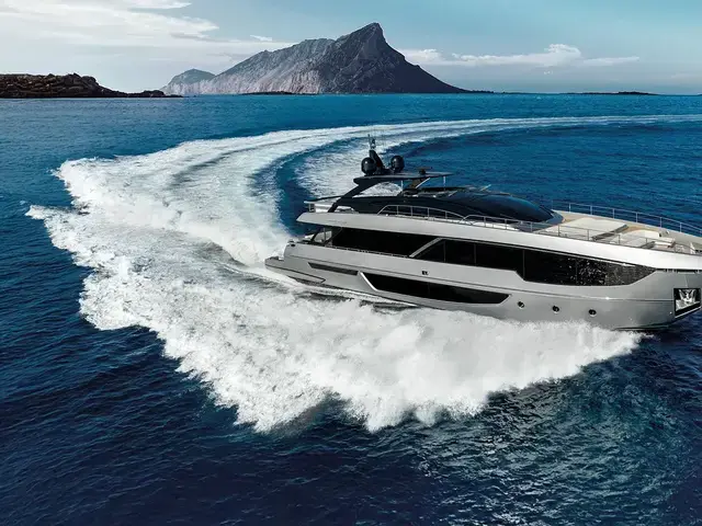 Riva 100 CORSARO