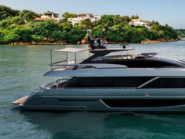 Riva 100 CORSARO