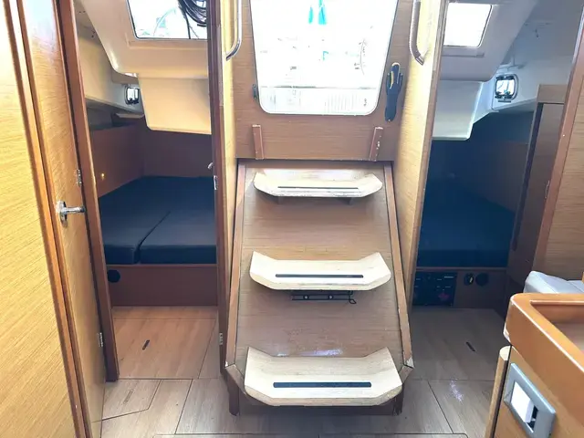 Jeanneau Sun Odyssey 410