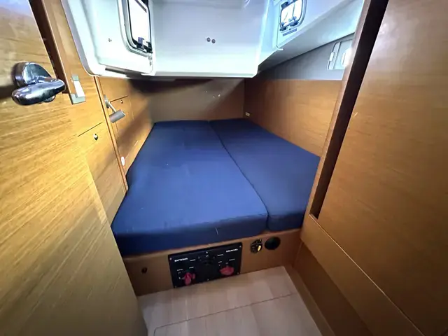 Jeanneau Sun Odyssey 410