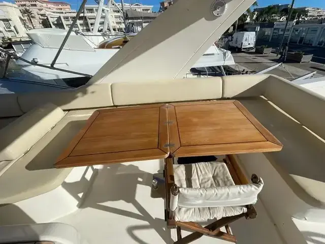 Azimut 58