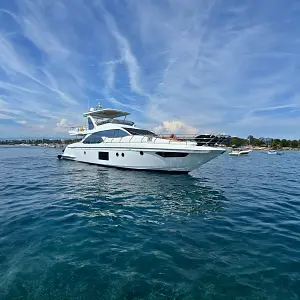 2021 Azimut 66 Fly