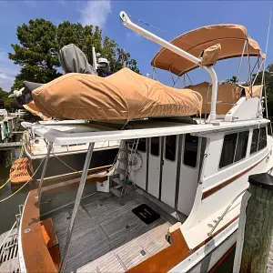 1990 Nauset Flybridge Trawler