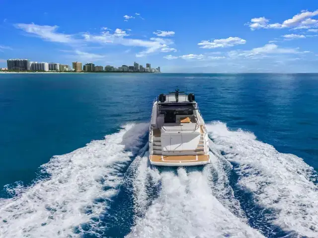 Sunseeker Predator 68