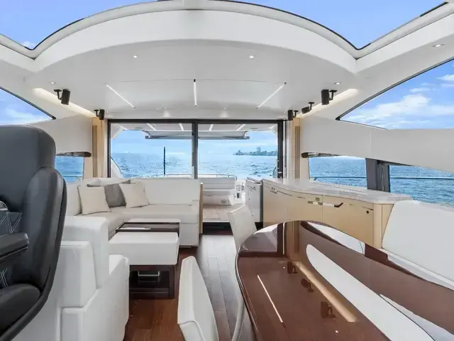 Sunseeker Predator 68