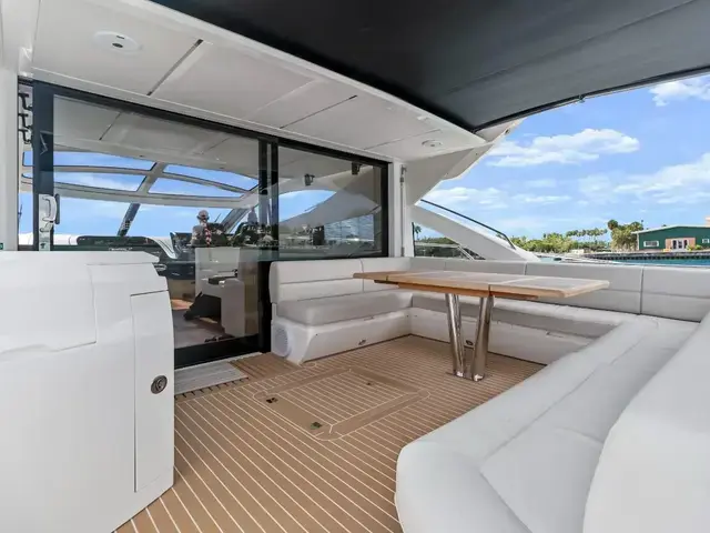 Sunseeker Predator 68