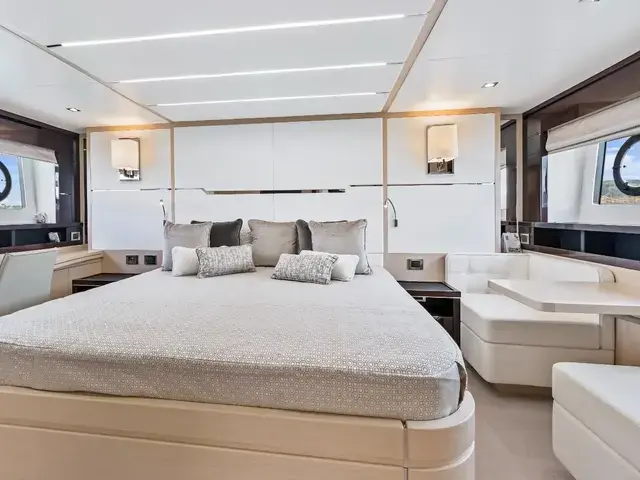 Sunseeker Predator 68