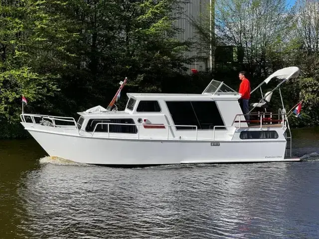 Motor Yacht Elna Kruiser 9.20 AK