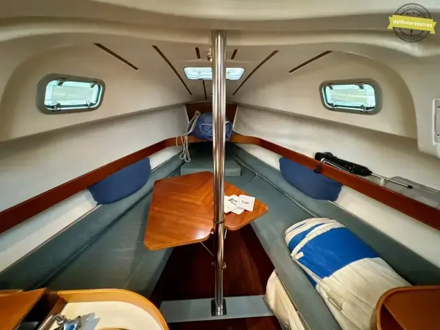 Beneteau First 265