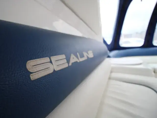 Sealine S41 Sports Cruiser