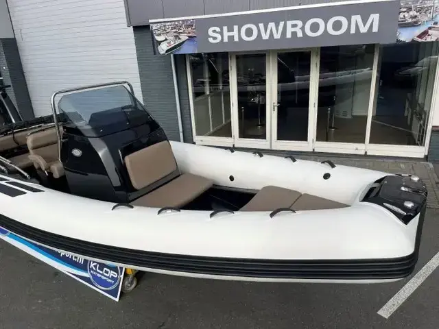 Brig Brig Eagle 6.7 met Mercury 225 pk motor - op voorraad