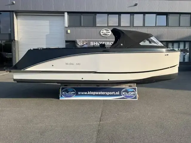 Maxima Boats 640 Tender met Honda 150 pk in uniek zwart-wit DEMO-AANBIEDING!