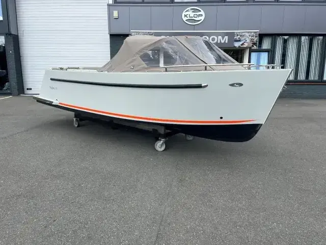 Maxima Boats 630 Tender in lichtgrijze kleurstelling op voorraad!