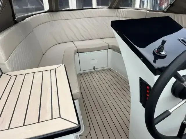 Maxima Boats 630 Tender in lichtgrijze kleurstelling op voorraad!