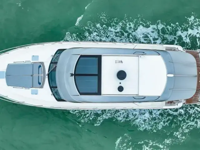 Riviera 5400 Sport Yacht Platinum Edition