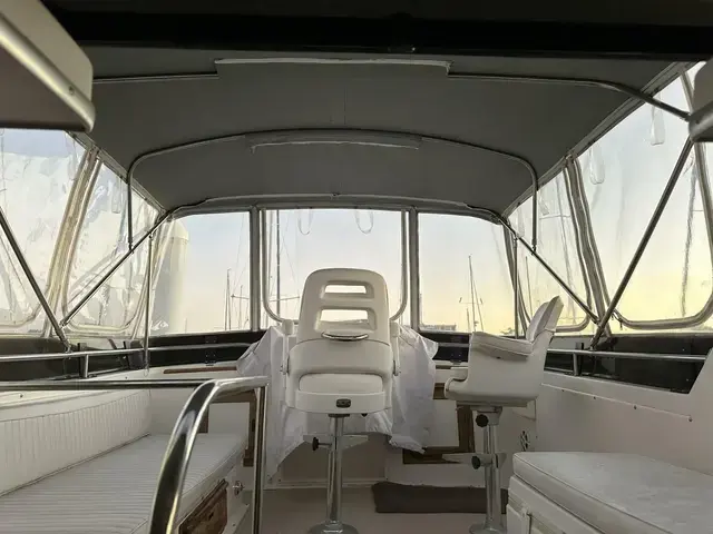 Californian 38 Motor Yacht