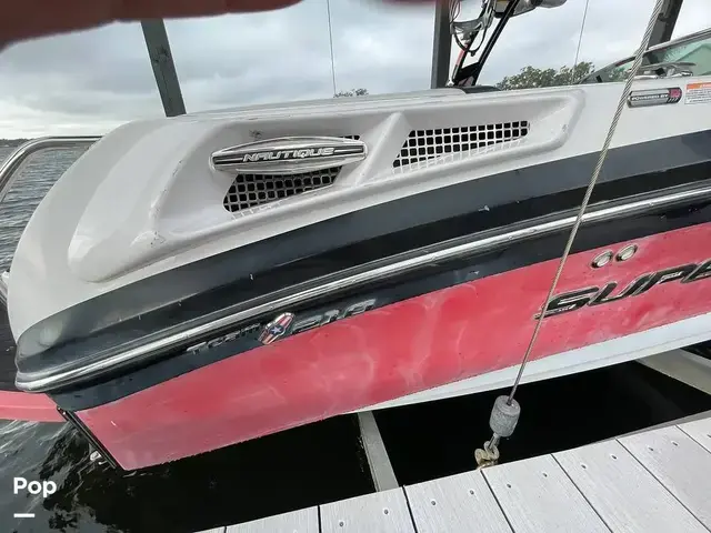 Nautique Super Air 210