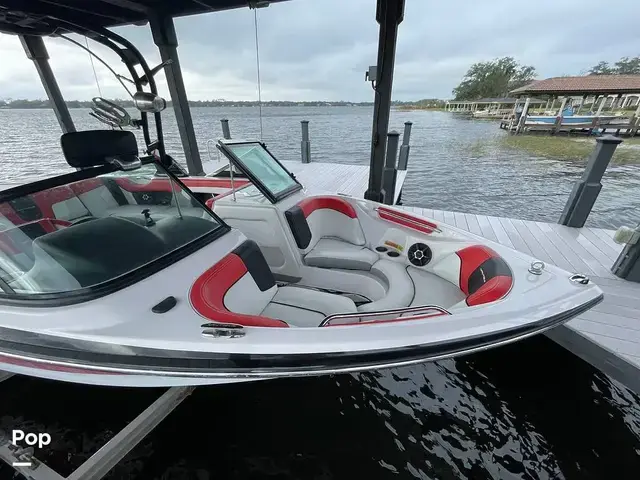 Nautique Super Air 210