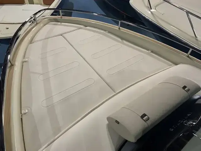 Invictus yachts Invictus 280 GT met Volvo Penta V8 350 pk nieuw op voorraad