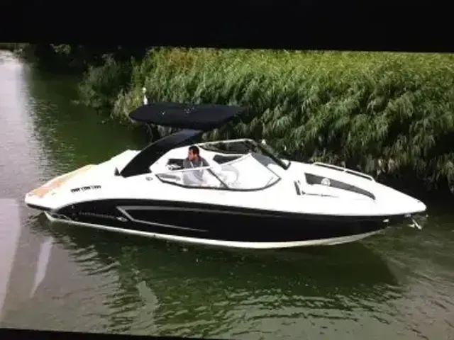 Chaparral 257 SSX met Volvo Penta V8 380 pk