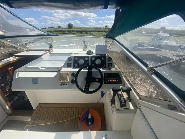 Fairline Targa 27