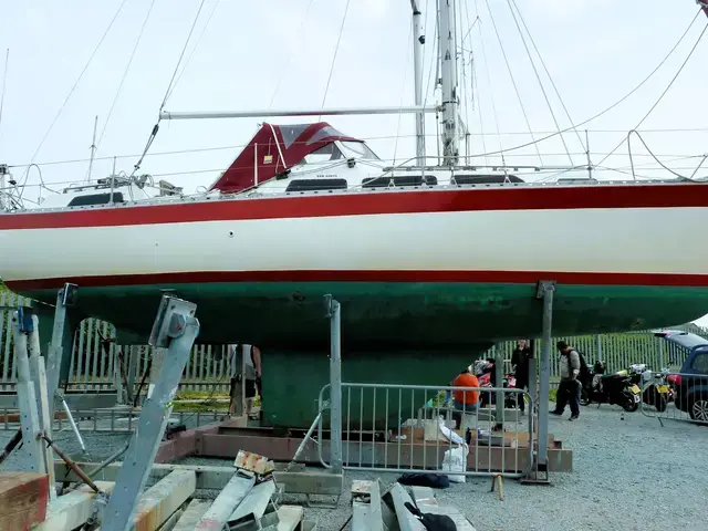 Marcon Yachting 34 Center Cockpit