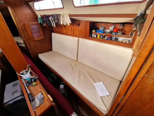 Marcon Yachting 34 Center Cockpit