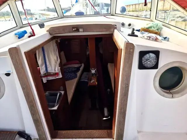 Marcon Yachting 34 Center Cockpit