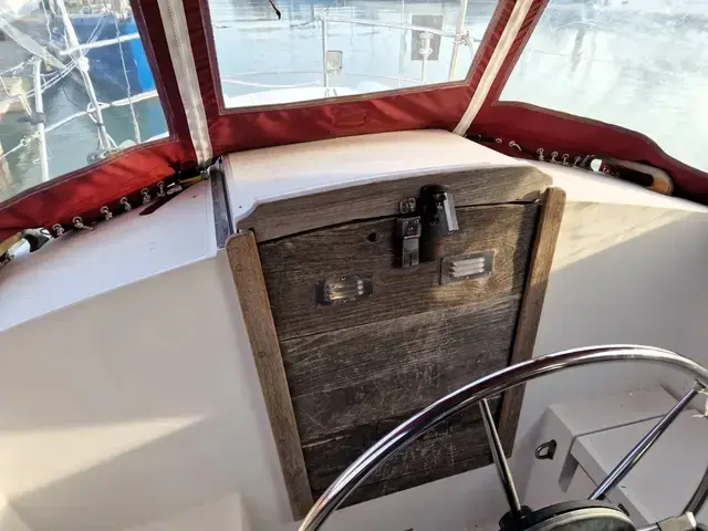 Marcon Yachting 34 Center Cockpit