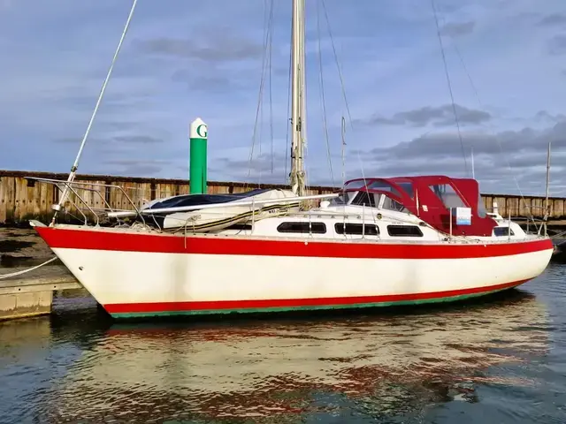 Marcon Yachting 34 Center Cockpit