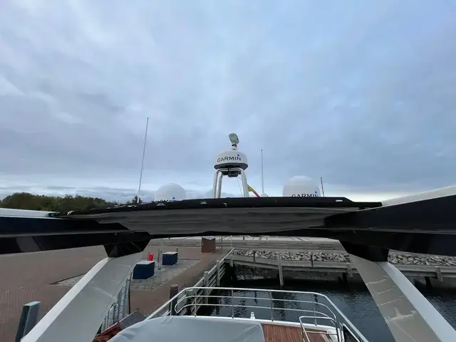 Absolute 52 Navetta