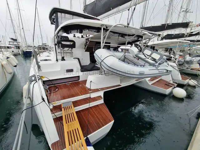 Lagoon 42