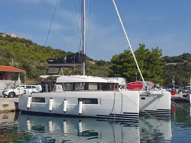 Lagoon 40 for sale in Croatia for €297,500 ($323,629)