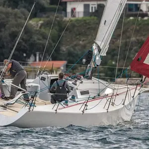 1999 Sydney Yachts 40