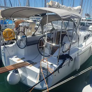 2022 Beneteau Oceanis 30.1