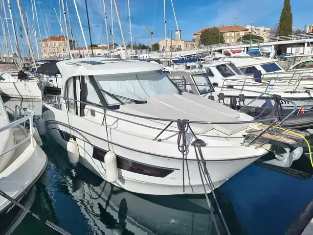 Beneteau Antares 9 OB