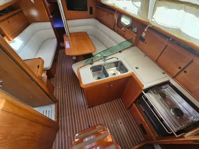 Jeanneau Sun Odyssey 35