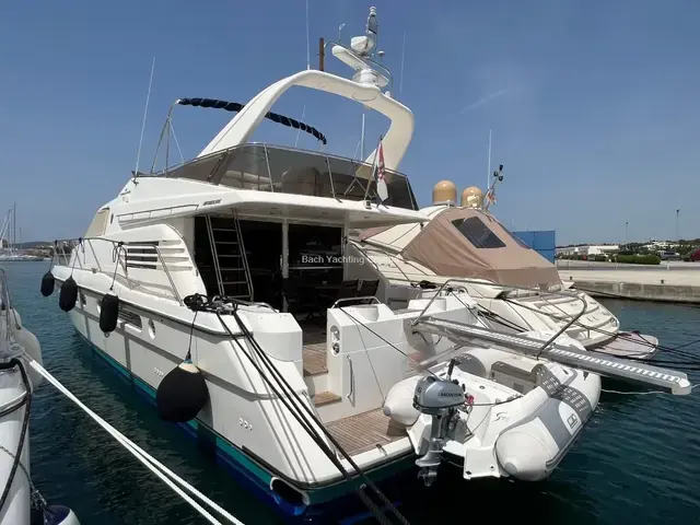 Fairline Squadron 62