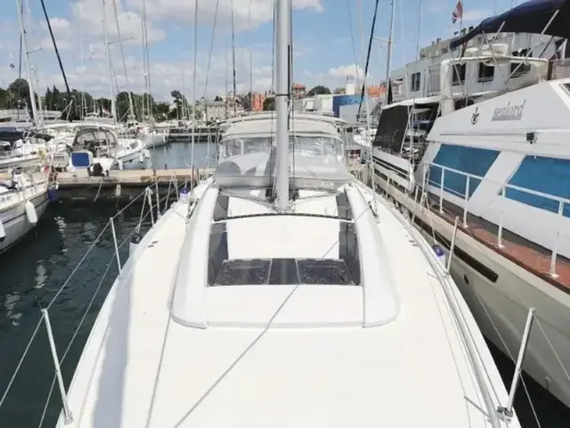 Beneteau Oceanis 51.1