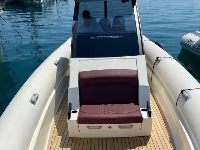 Technohull Grand Sport 38