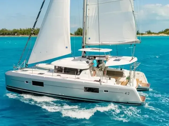 Lagoon 42