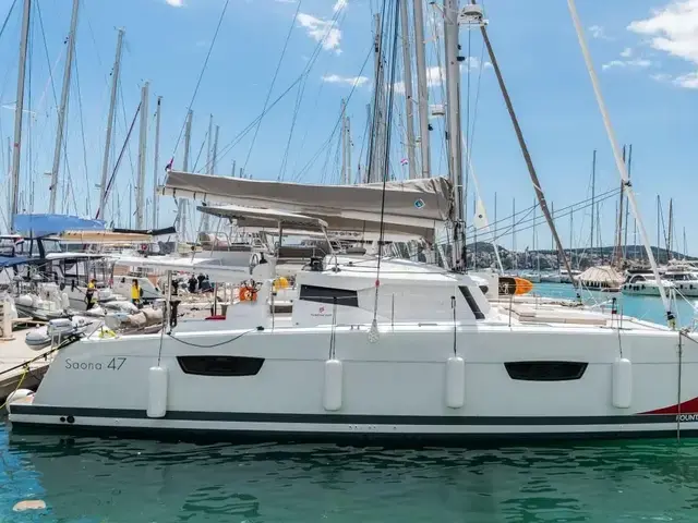 Fountaine Pajot Saona 47