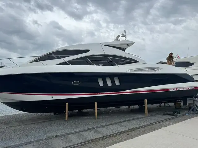 Sunseeker Predator 52