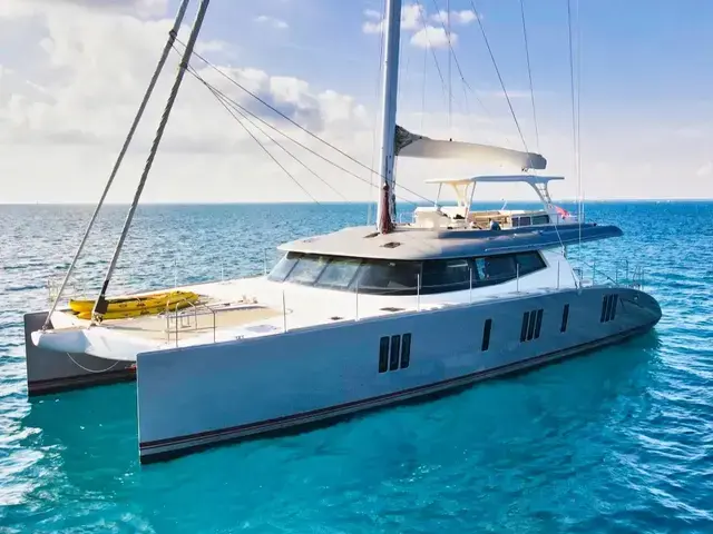 Sunreef 74 for sale in Italy for $2,750,000 (€2,686,310)