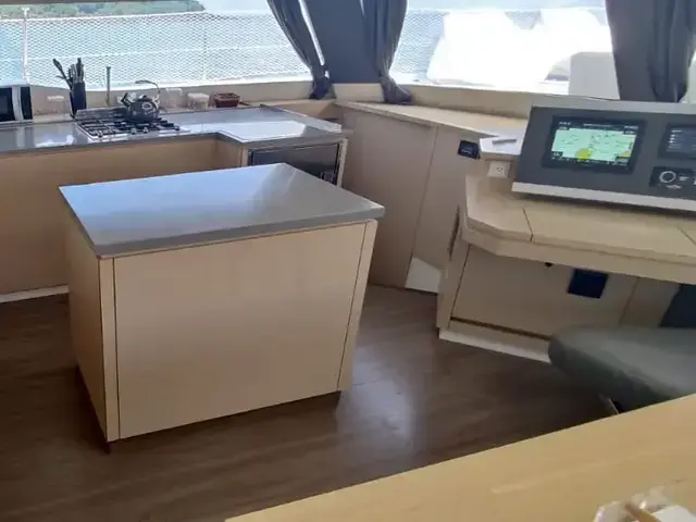 Fountaine Pajot Saba 50