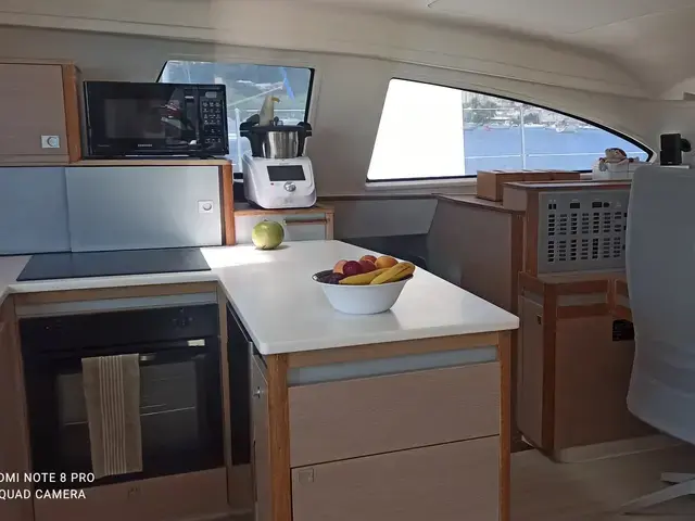 Catana 55