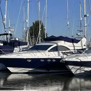 2000 Fairline Phantom 46