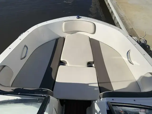 Bayliner Vr4