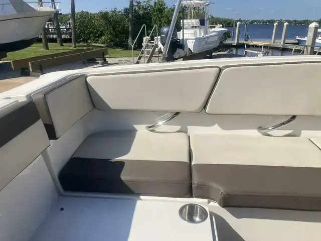 Bayliner Vr4